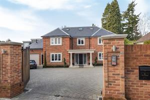 CONTRACTS EXCHANGED...8 Gorse Hill Lane, Wentworth Estate, GU25