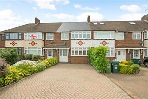 44 Hogarth Avenue, Ashford, Middx, TW115 1QA