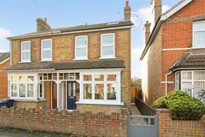 SOLD STC.....86 Park Avenue, Egham, Surrey, TW20  8HL