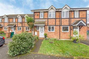27 Ashdale Close Stanwell Staines Surrey TW19 7BA
