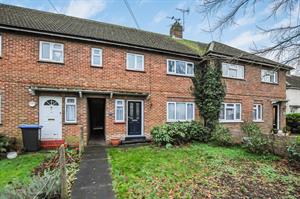 70 Magna Road, Englefield Green, TW20 0PN