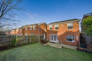 22 Warren Road, Purley, CR8 1AA