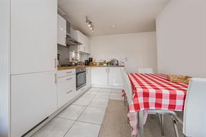 8 The Hub, Stoneylands Road, Egham, TW20 9QR